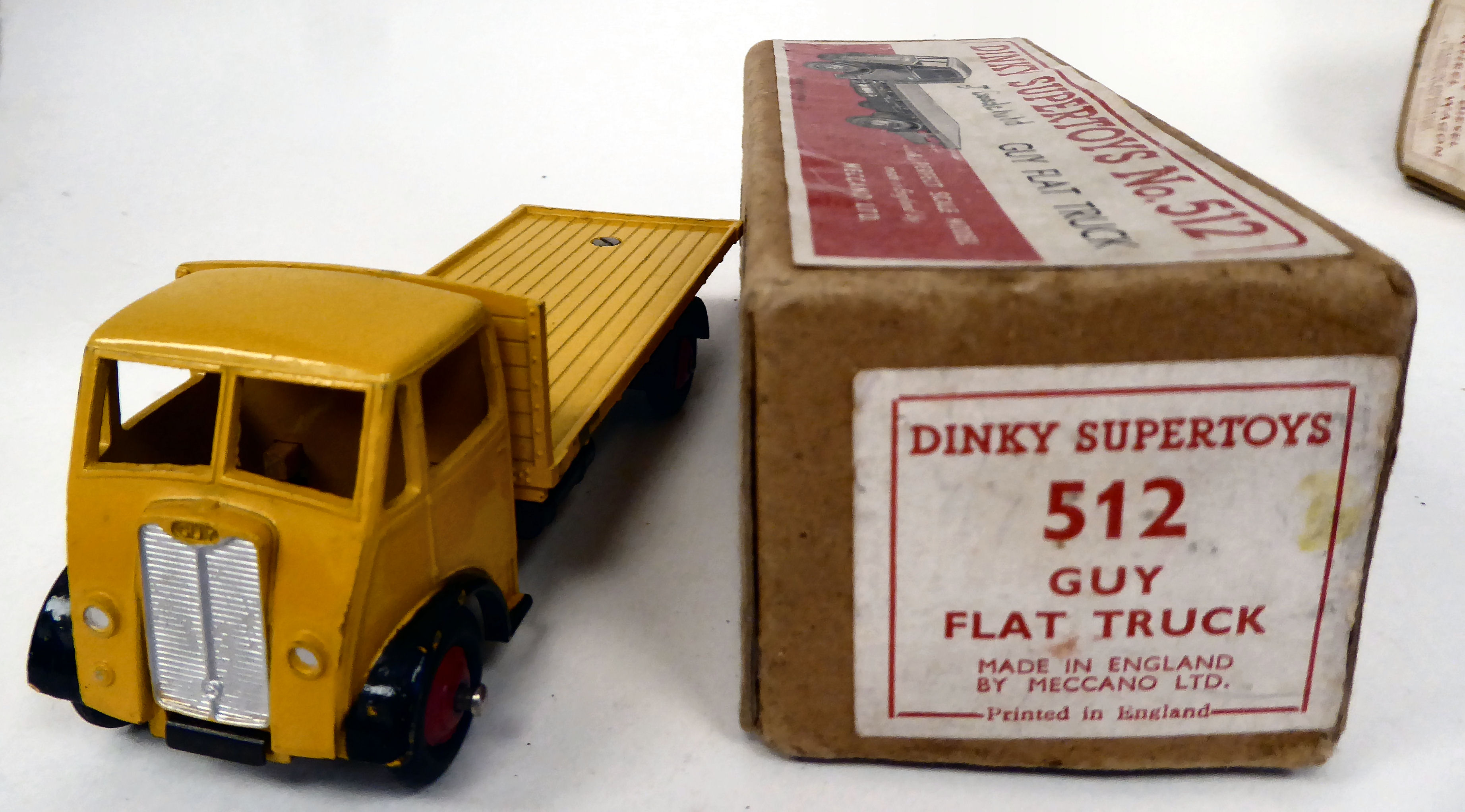 Twenty five vintage Dinky painted diecast model vehicles, some boxed: to include a Guy 4 ton - Image 9 of 15