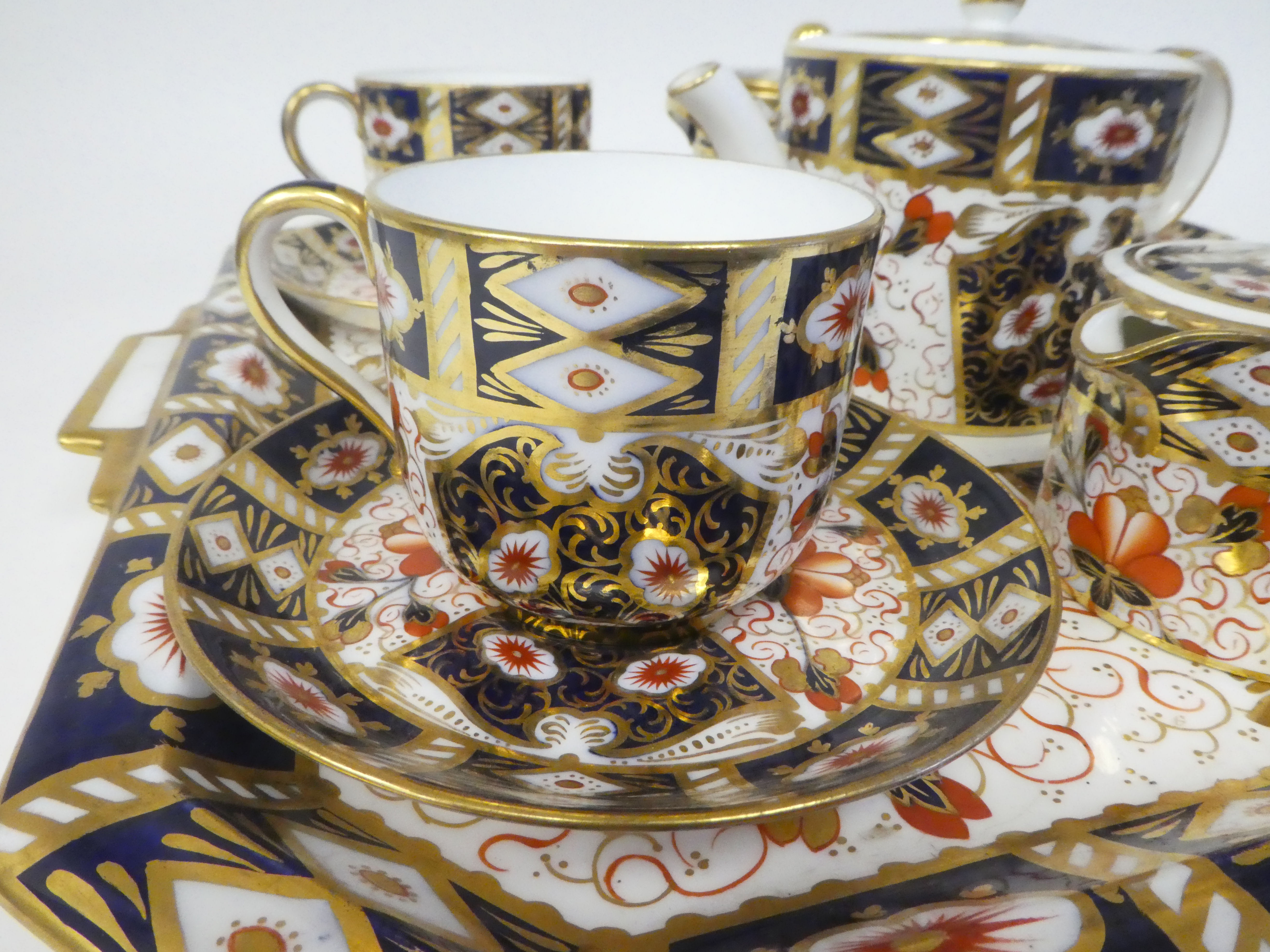 A Wedgwood china Old Imari pattern tea set  comprising a drum design teapot, twin handled sugar - Image 3 of 6