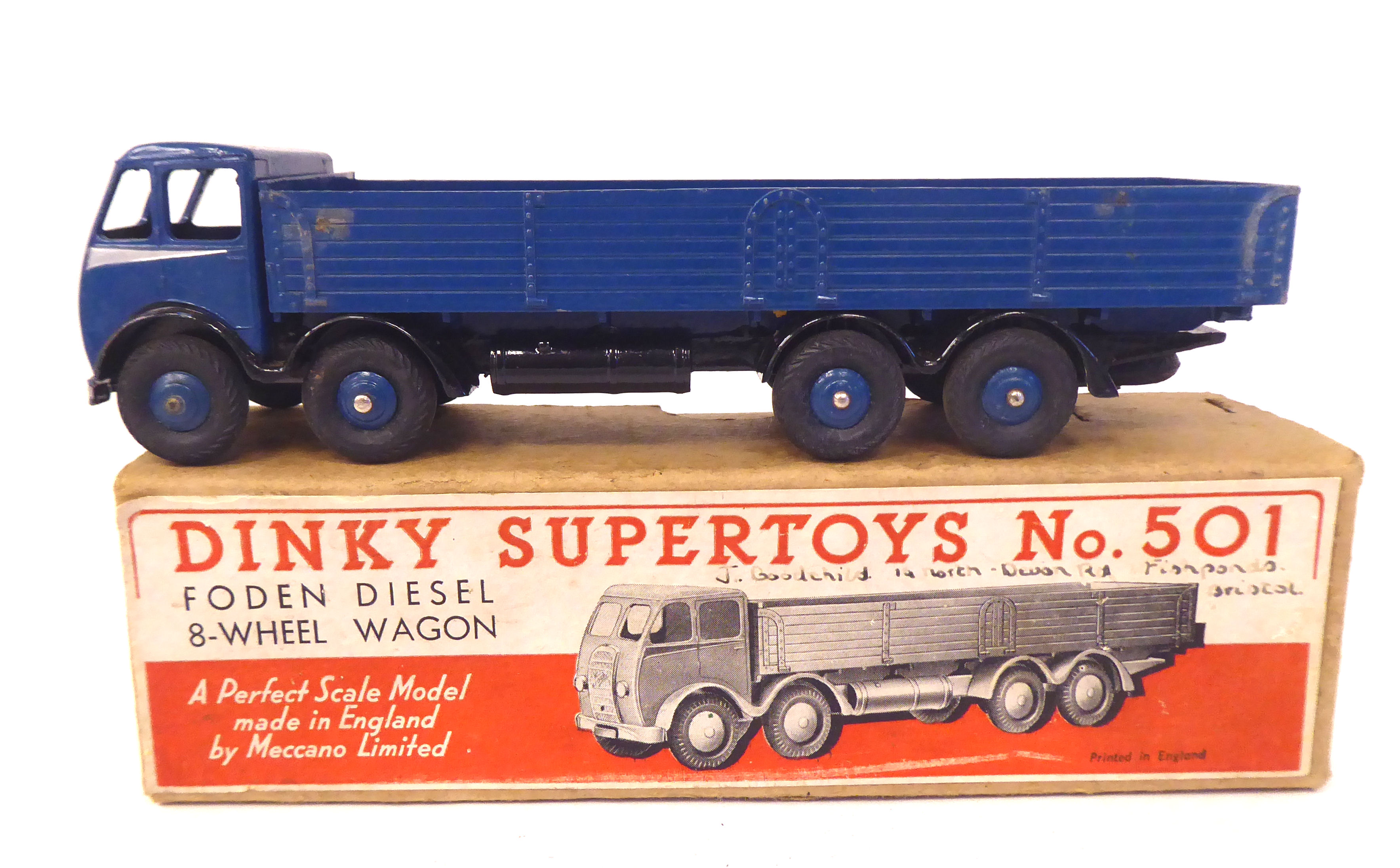 Twenty five vintage Dinky painted diecast model vehicles, some boxed: to include a Guy 4 ton - Image 12 of 15