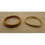 Two 22ct gold wedding rings