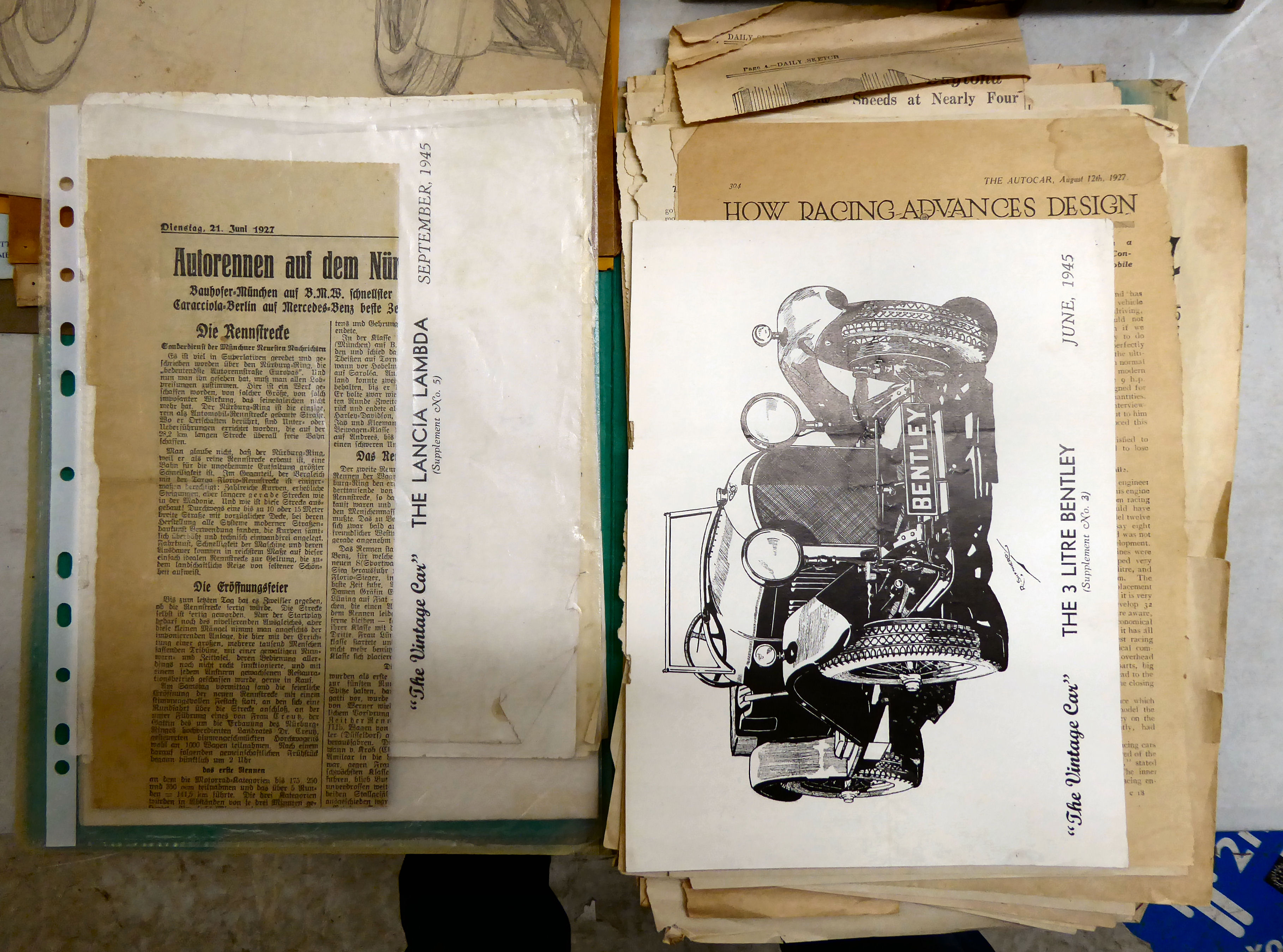 Motor related ephemera and reference: to include 'Motor Sport' magazine; and a print depicting - Image 2 of 10