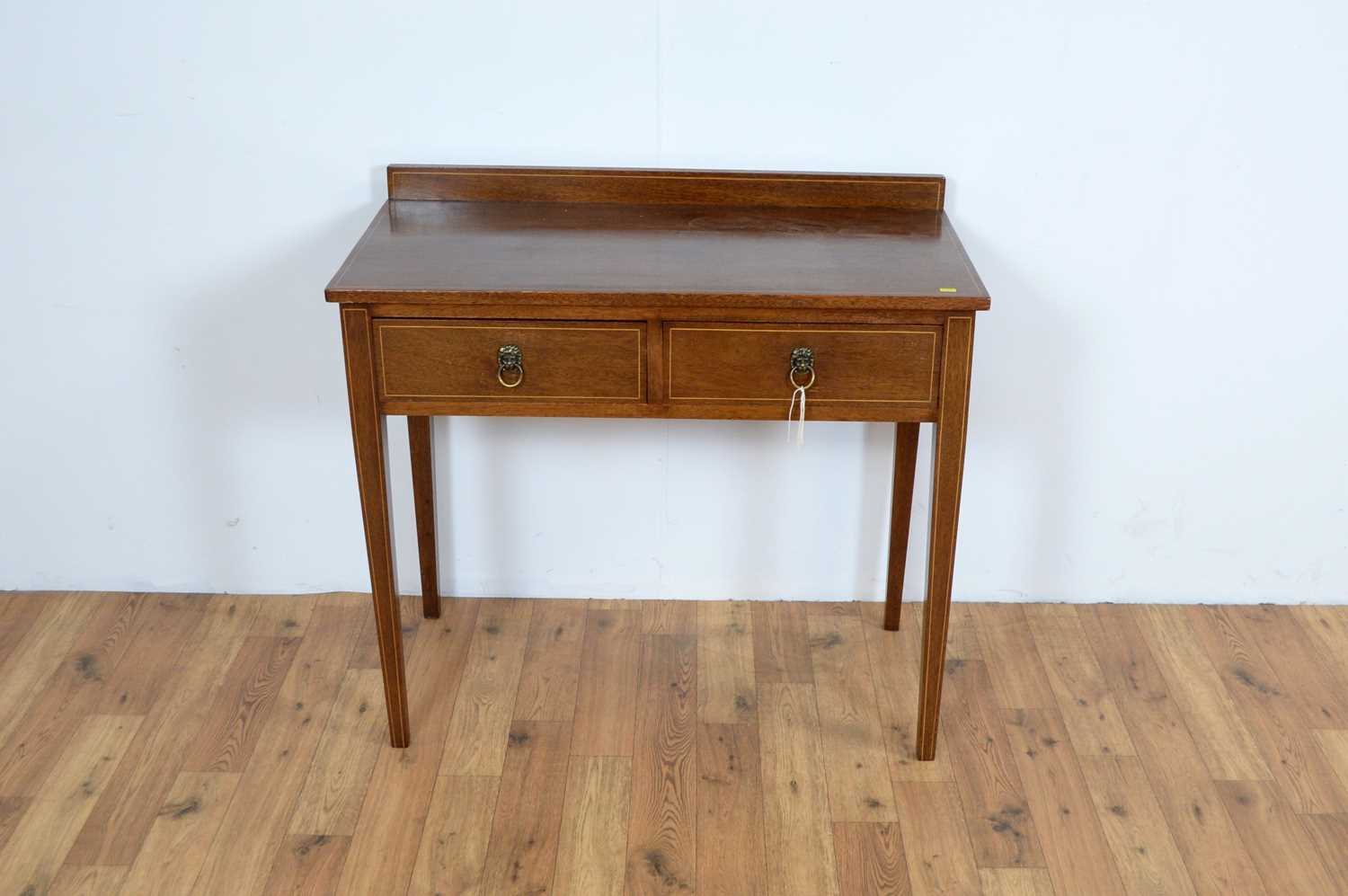 A late Victorian mahogany tea table - Image 9 of 12