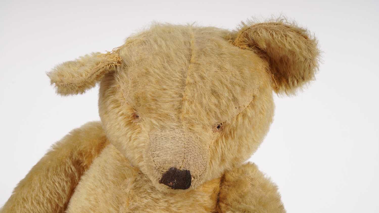 A vintage stuffed teddy bear - Image 5 of 5