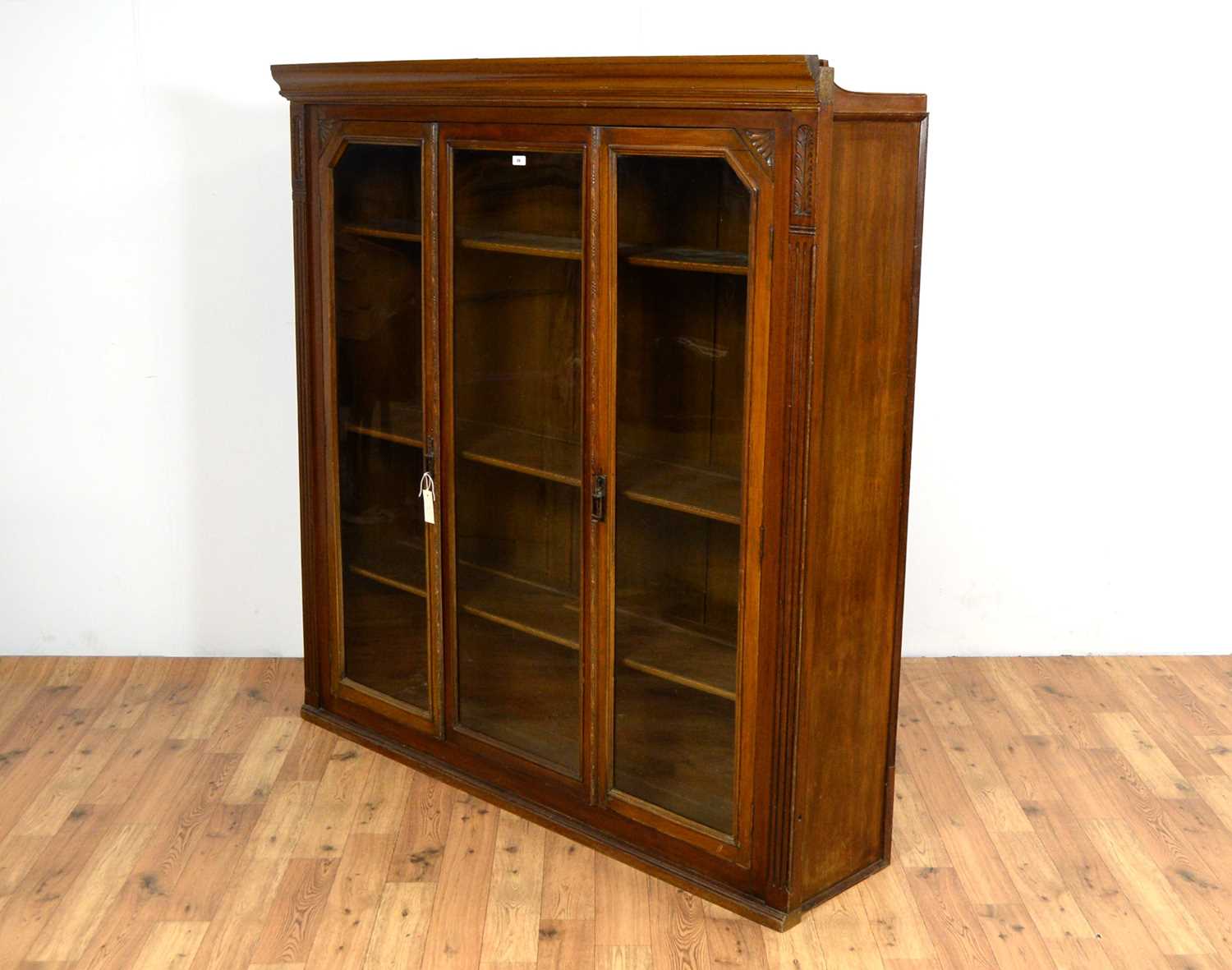 Early 20th Century mahogany bookcase