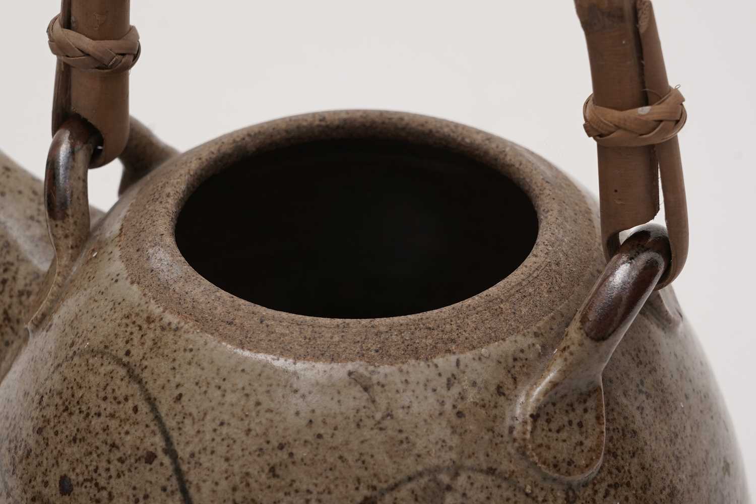 David Leach Lowerdown pottery teapot - Image 8 of 15