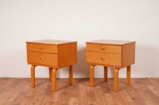 Schreiber: A pair of retro teak bedside cabinets