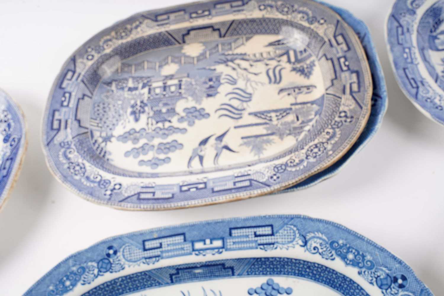 A collection of blue and white meat plates - Image 10 of 10