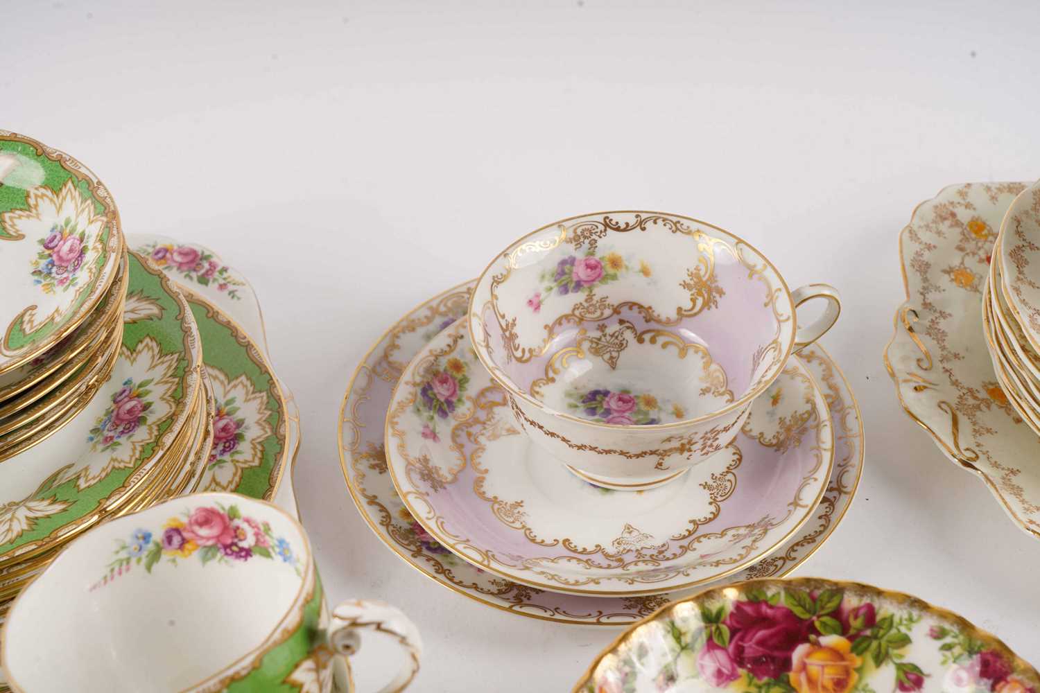 A collection of ceramics by Royal Albert and others - Image 2 of 6