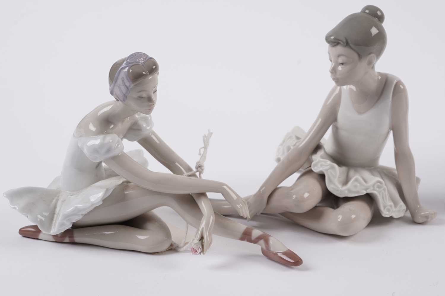 Lladro and Nao ballerina figures - Image 4 of 5