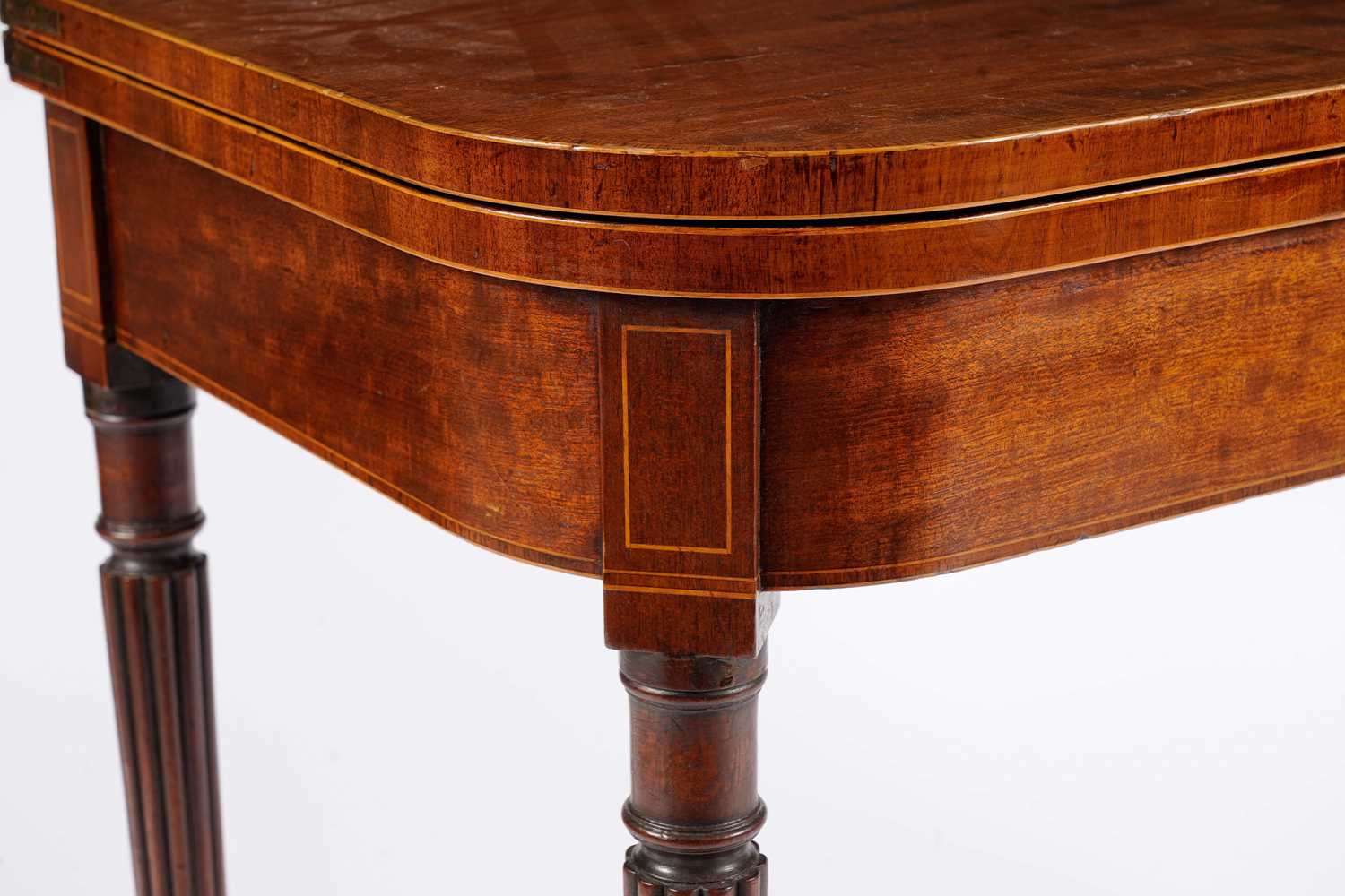 A George III 'fiddle back' mahogany card table - Image 11 of 15