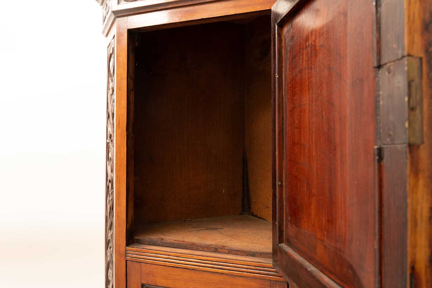 A Victorian carved oak corner cabinet - Image 4 of 5