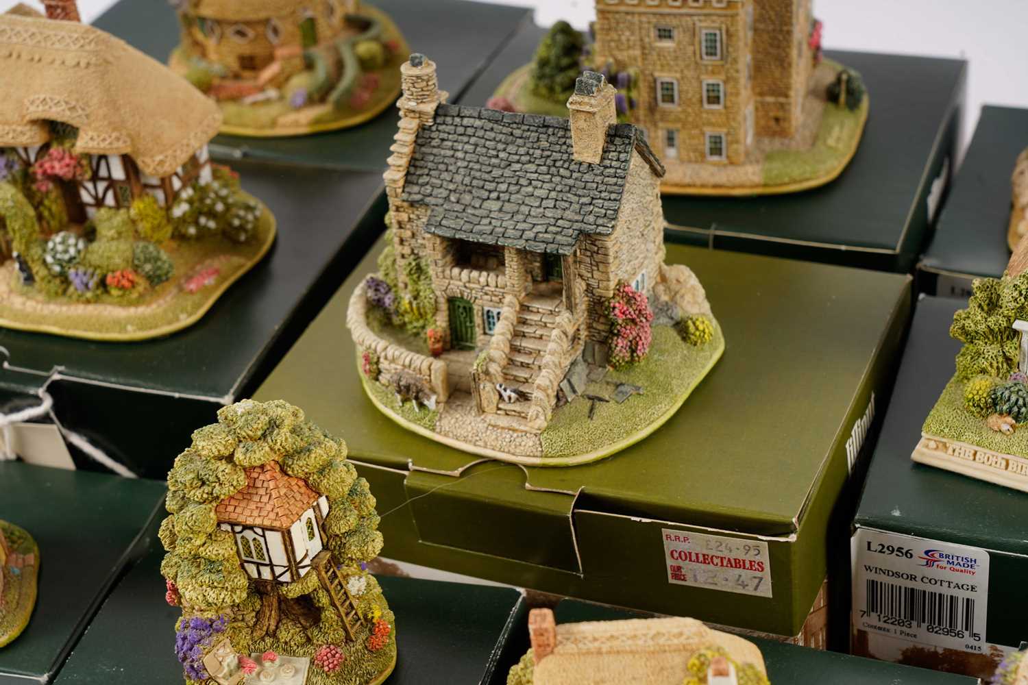 A collection of Lilliput Lane items - Image 3 of 23