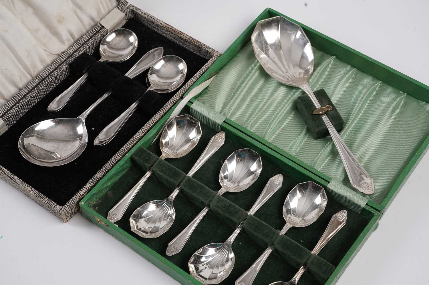 Assortment of silver-plated items - Image 3 of 3