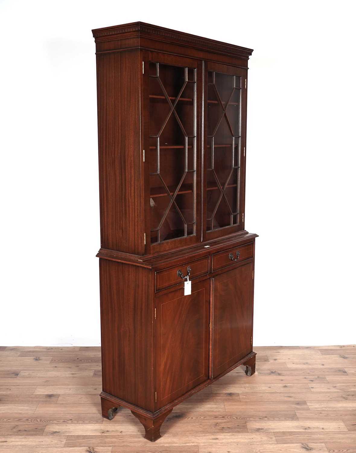 An early 20th Century mahogany bookcase - Image 7 of 7