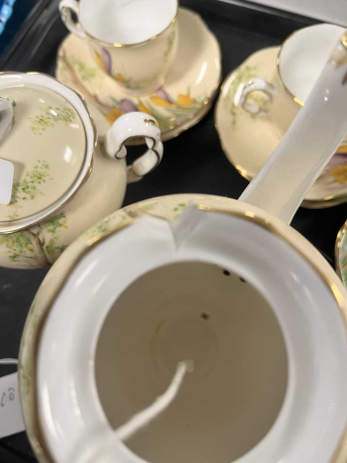 A Royal Albert ‘Crocus’ pattern part tea service - Image 9 of 9