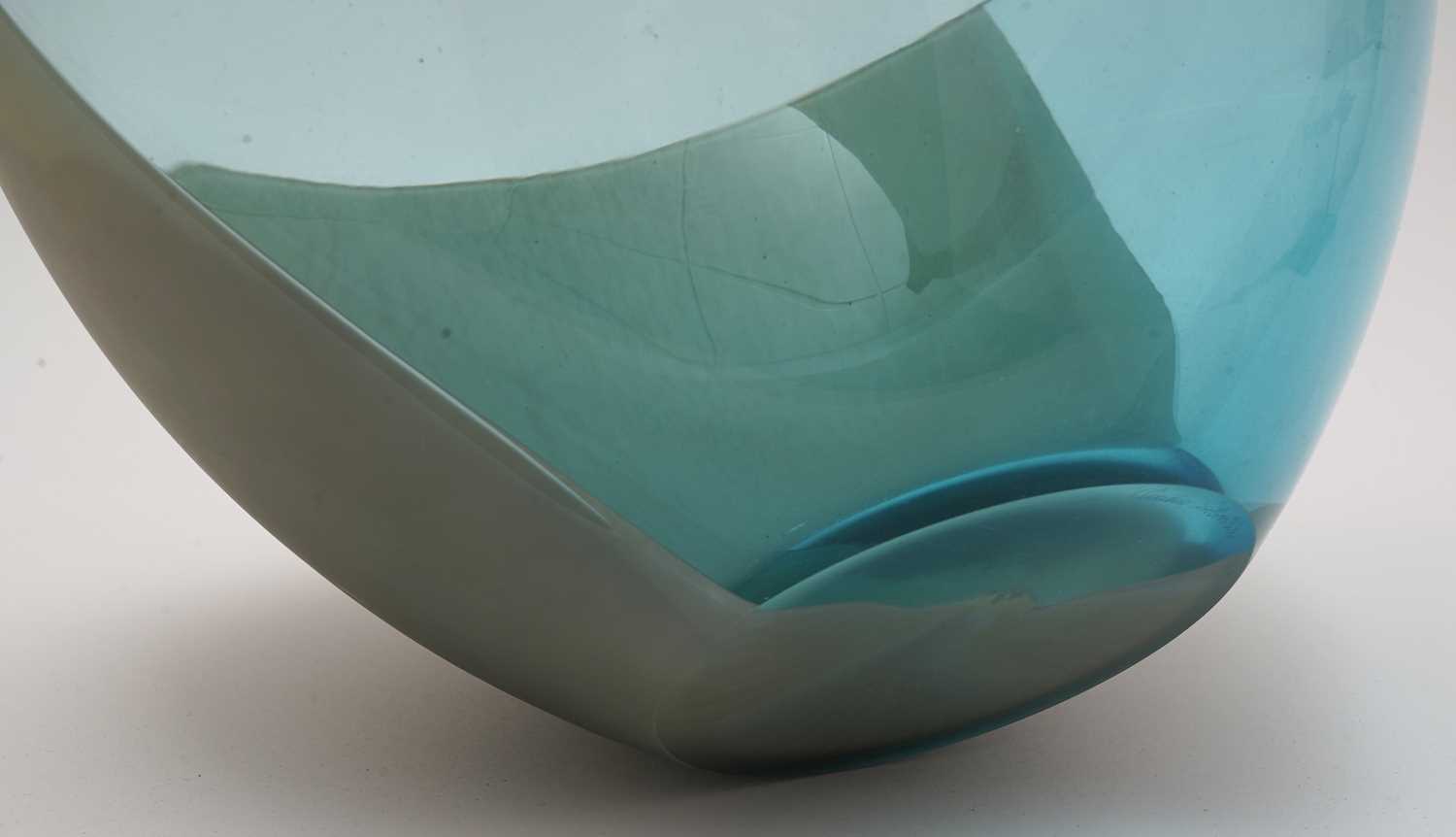 Venini 'Le Sabbie' overlay glass bowl by Claudio Silvestrin - Image 4 of 7