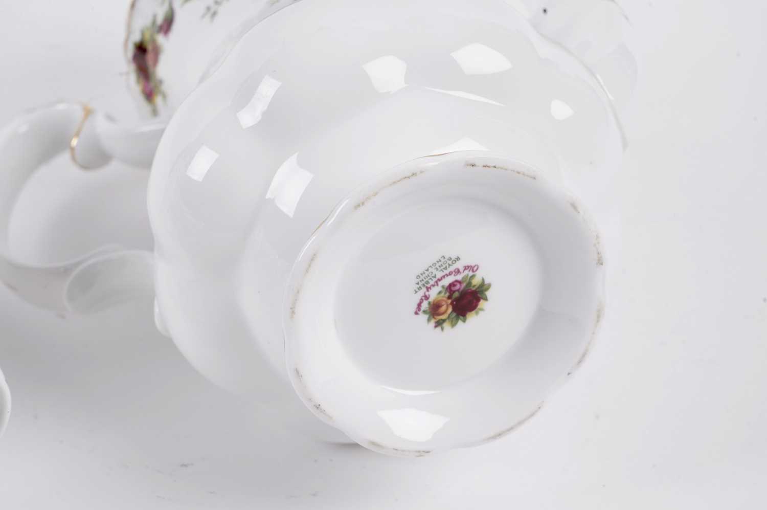 A Royal Albert ‘Old Country Roses’ pattern tea service - Image 2 of 3