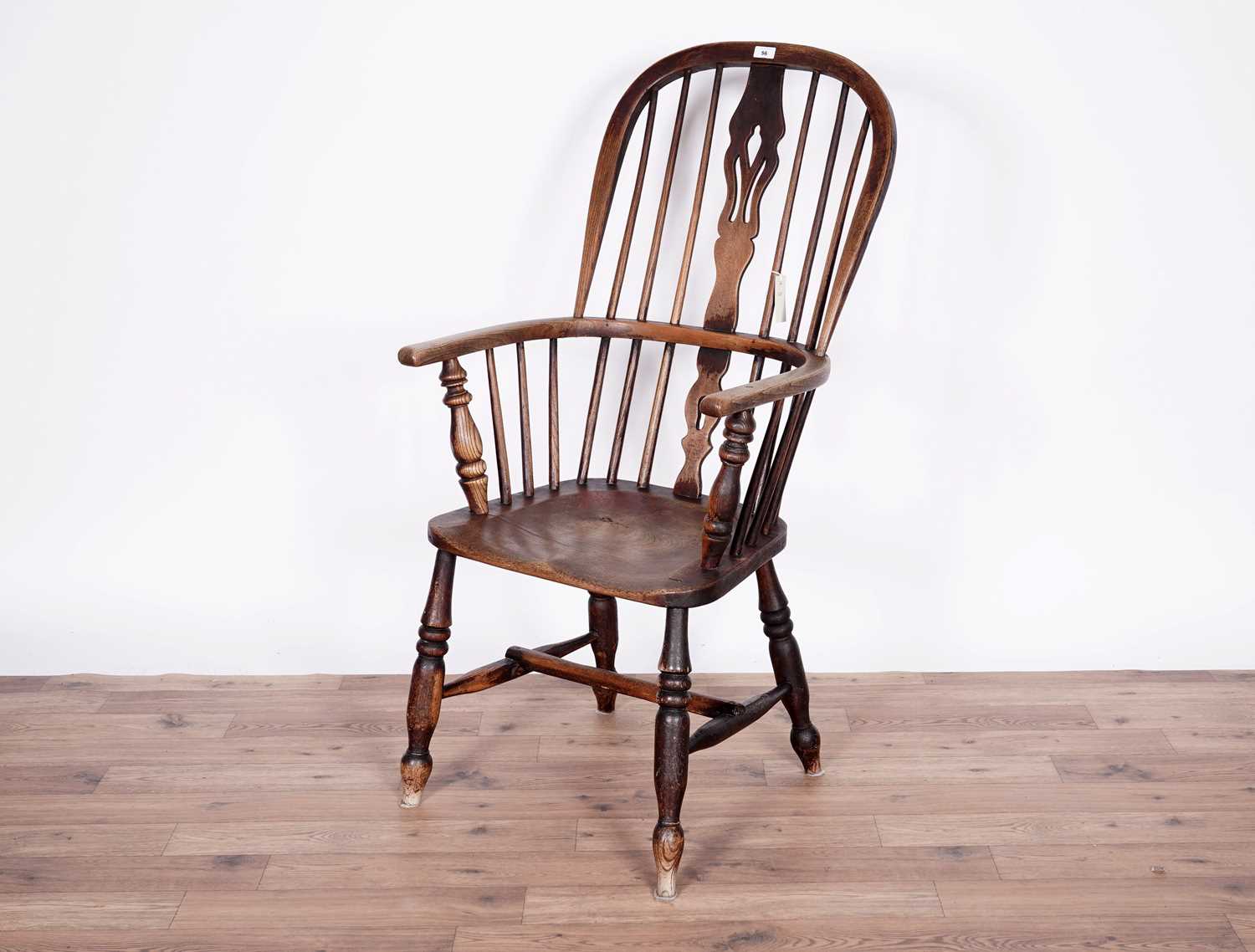 A 19th Century beech and elm Windsor chair