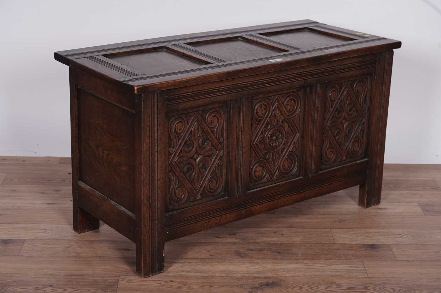 An early 20th century blanket box and a mid 20th Century oak coffer - Image 4 of 8