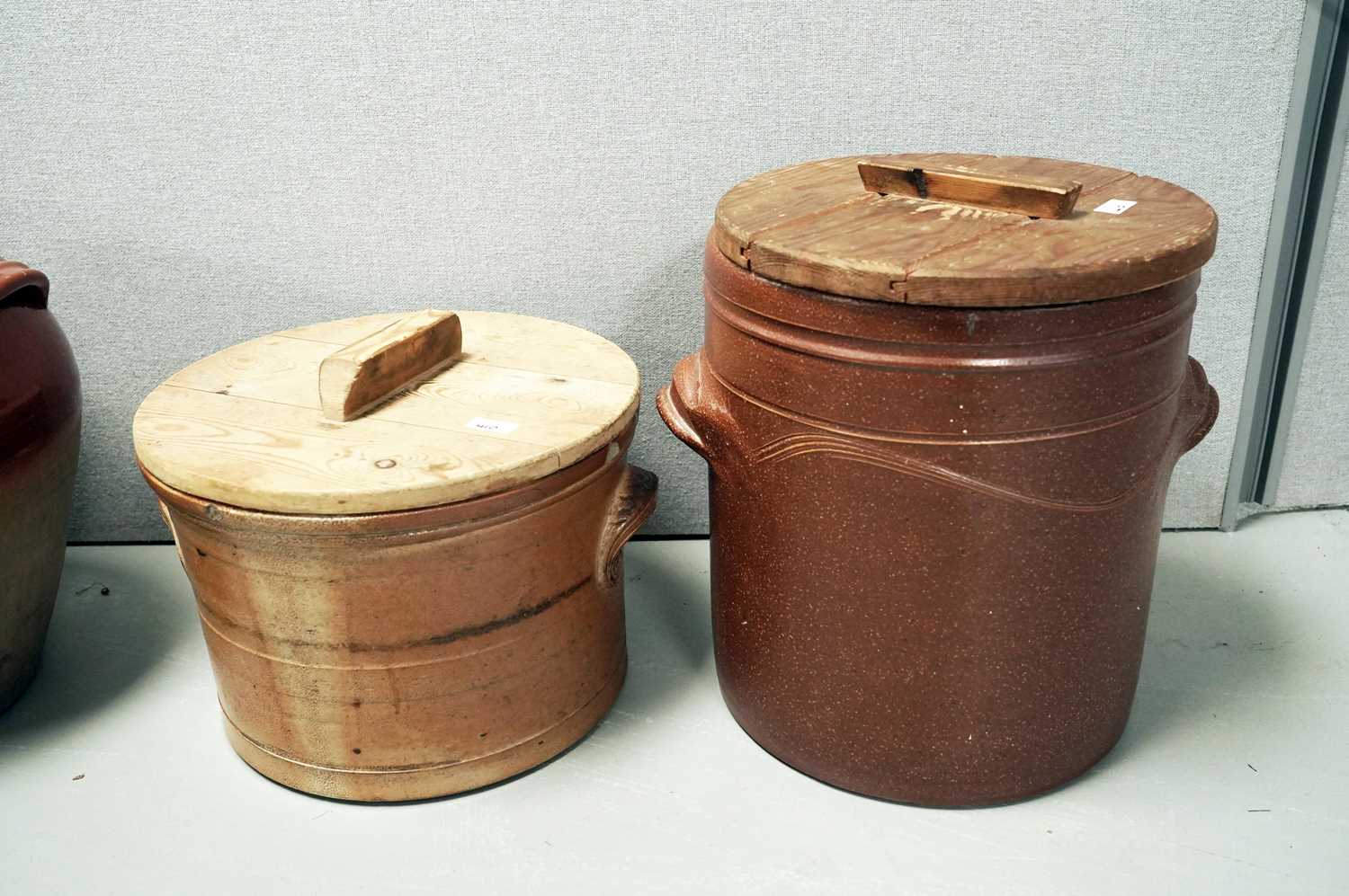 Two pairs of stoneware garden pots - Bild 4 aus 5