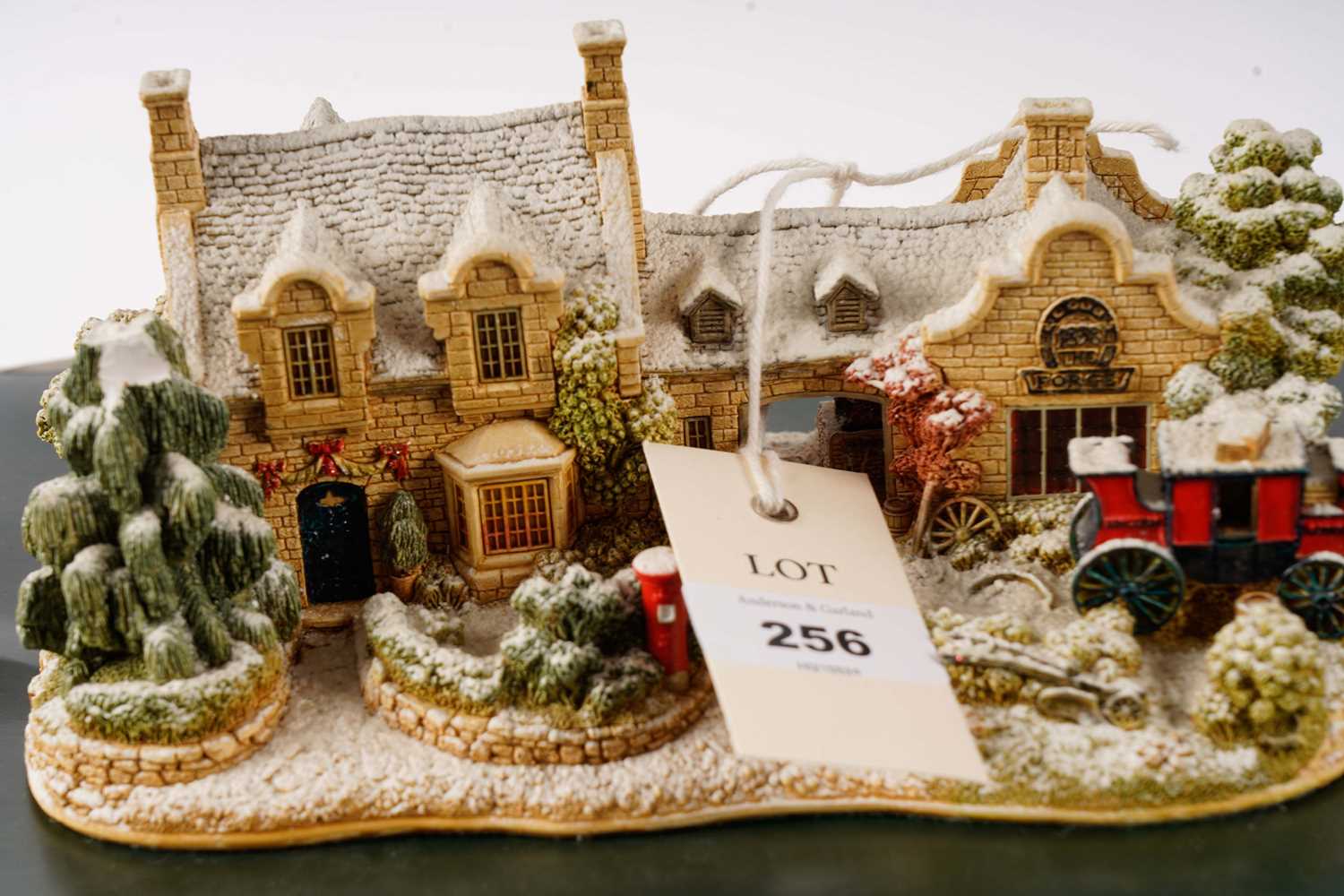 A limited-edition Lilliput Lane and another cottage - Image 3 of 6