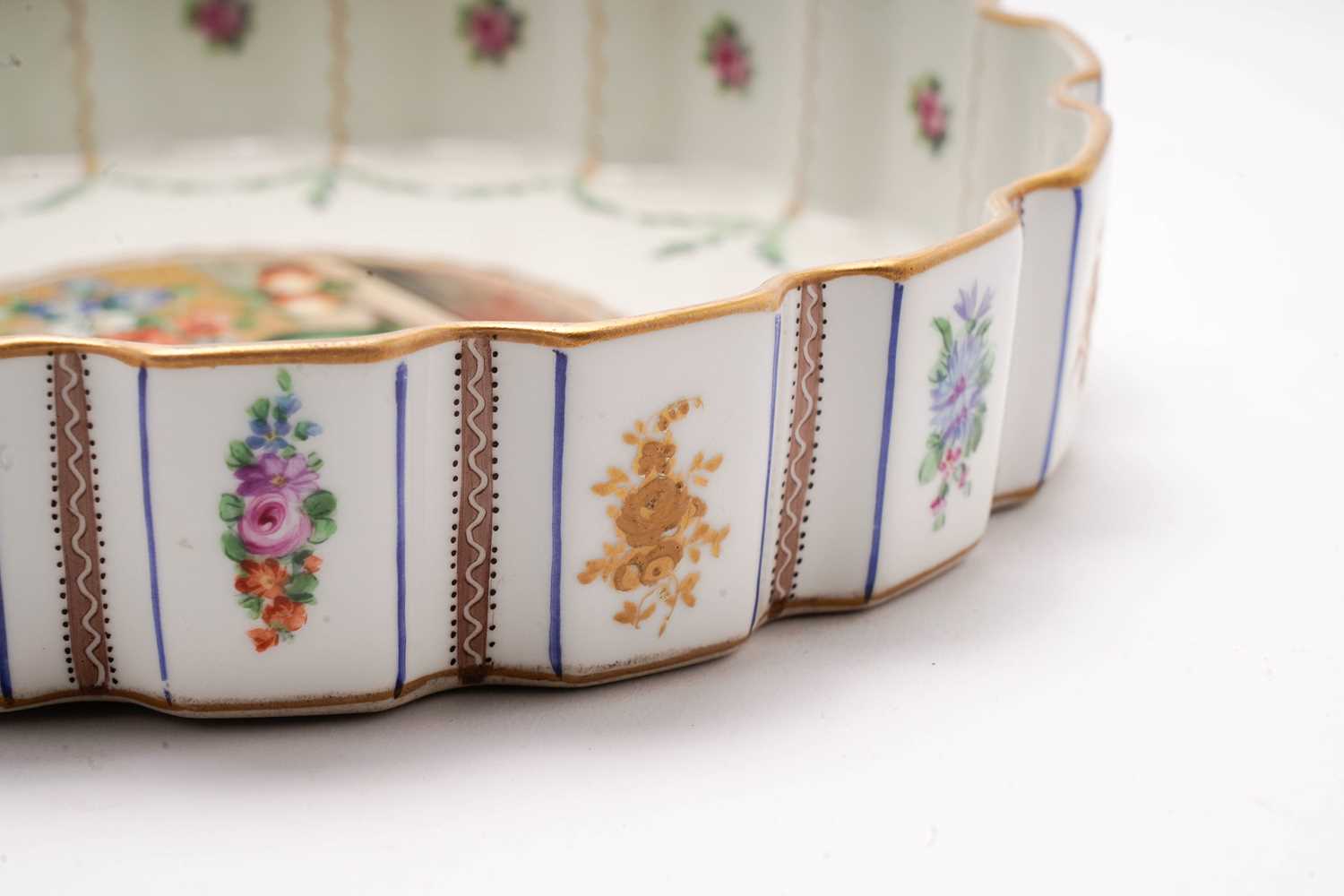 Sevres style dish - Image 2 of 6