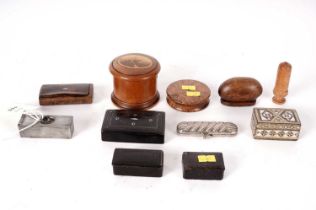 A collection of trinket and snuff boxes
