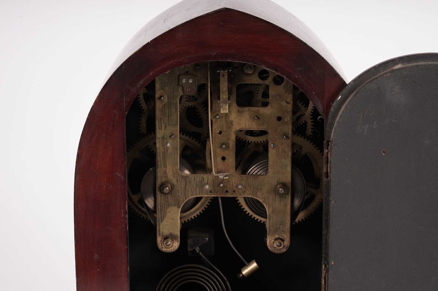 A mahogany mantle clock - Image 4 of 5