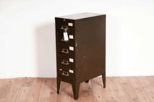 Stor - All Steel: A retro metal chest of drawers