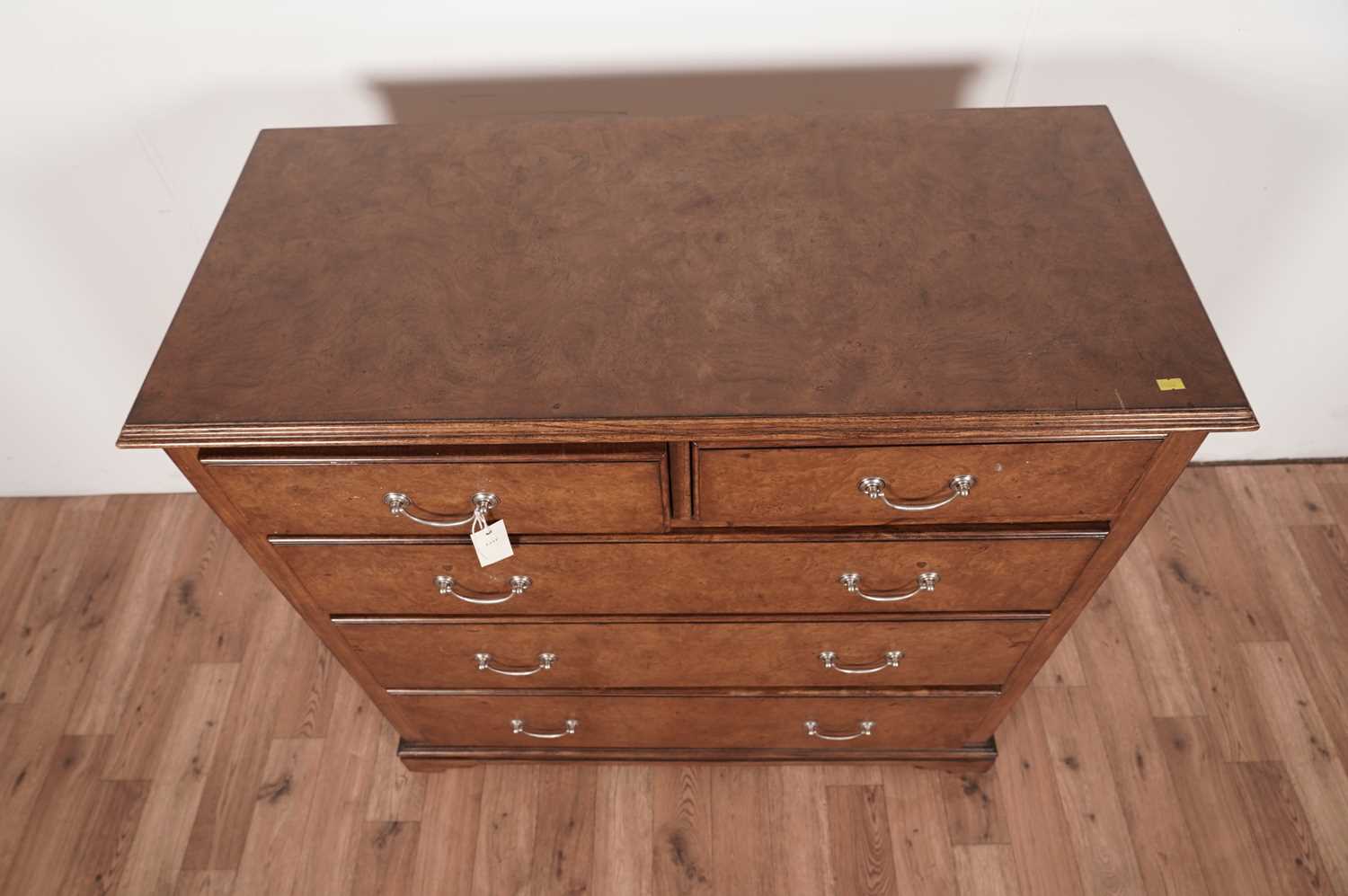 Frank Hudson A chest of drawers and a pair of matching chests - Image 14 of 14