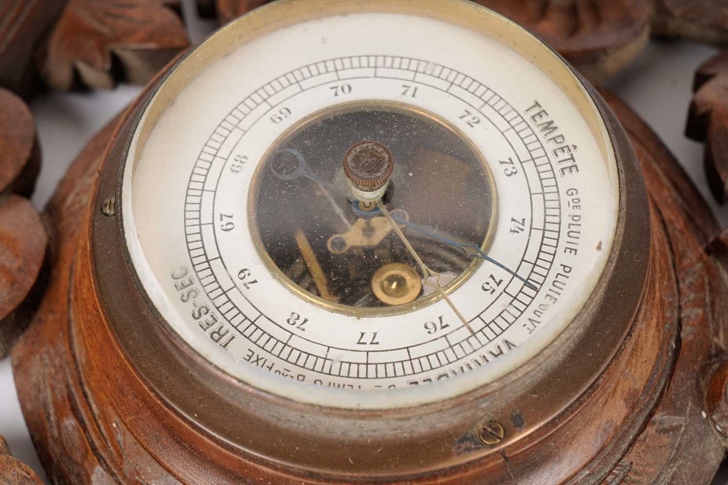 A 19th Century wall barometer - Image 3 of 3