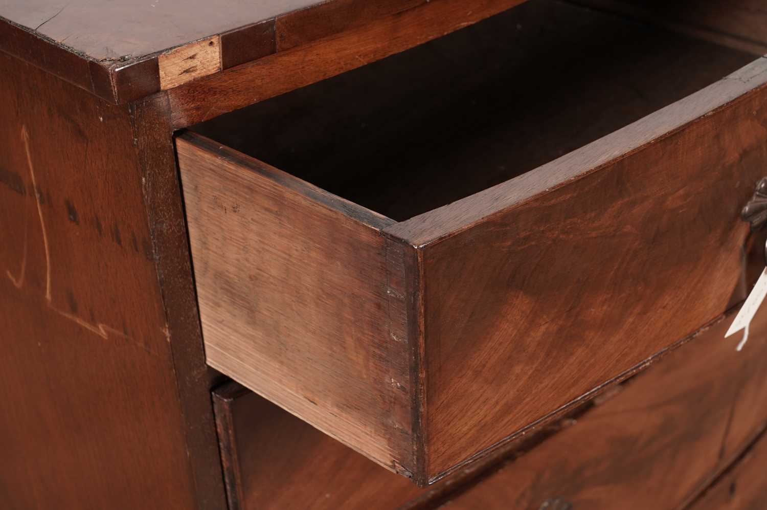 A George III mahogany bowfront chest of drawers - Image 5 of 5