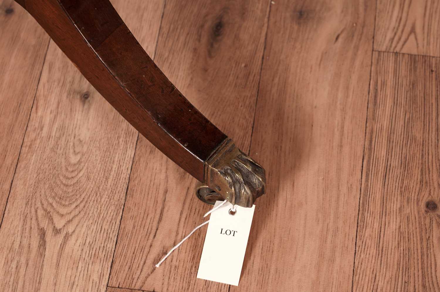 A Regency style mahogany and banded sofa table - Image 7 of 7