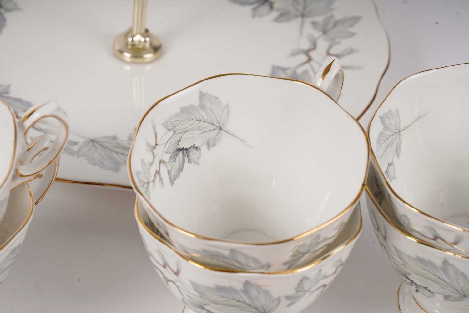 A Royal Albert ‘Silver Maple’ pattern part tea and dinner service - Image 4 of 5