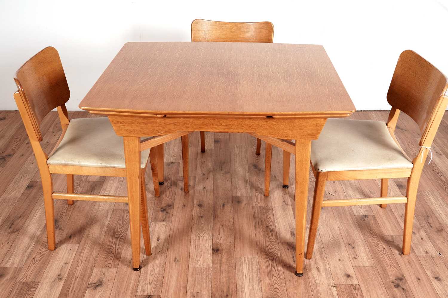 Beautility: a mid-Century oak veneered six-piece dining room suite - Image 7 of 9
