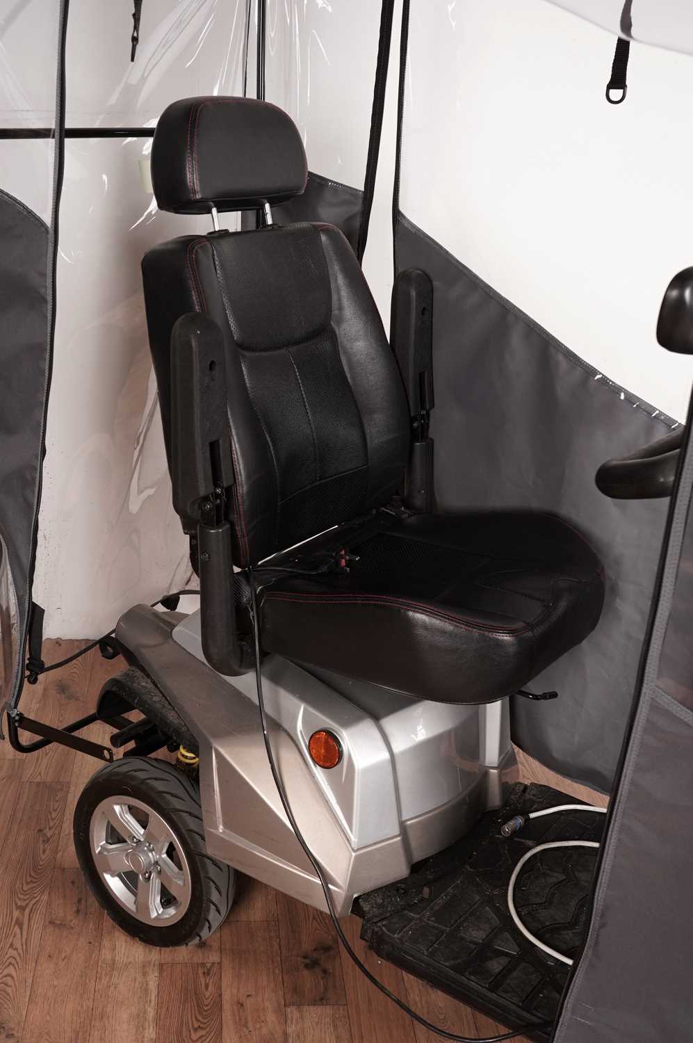 A Kymco Maxer mobility scooter with rain cover - Image 2 of 4