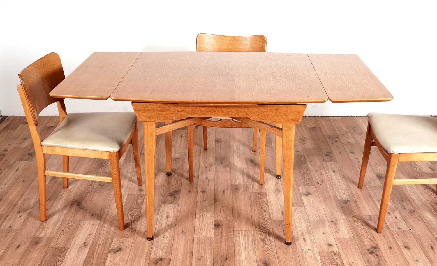 Beautility: a mid-Century oak veneered six-piece dining room suite - Image 8 of 9