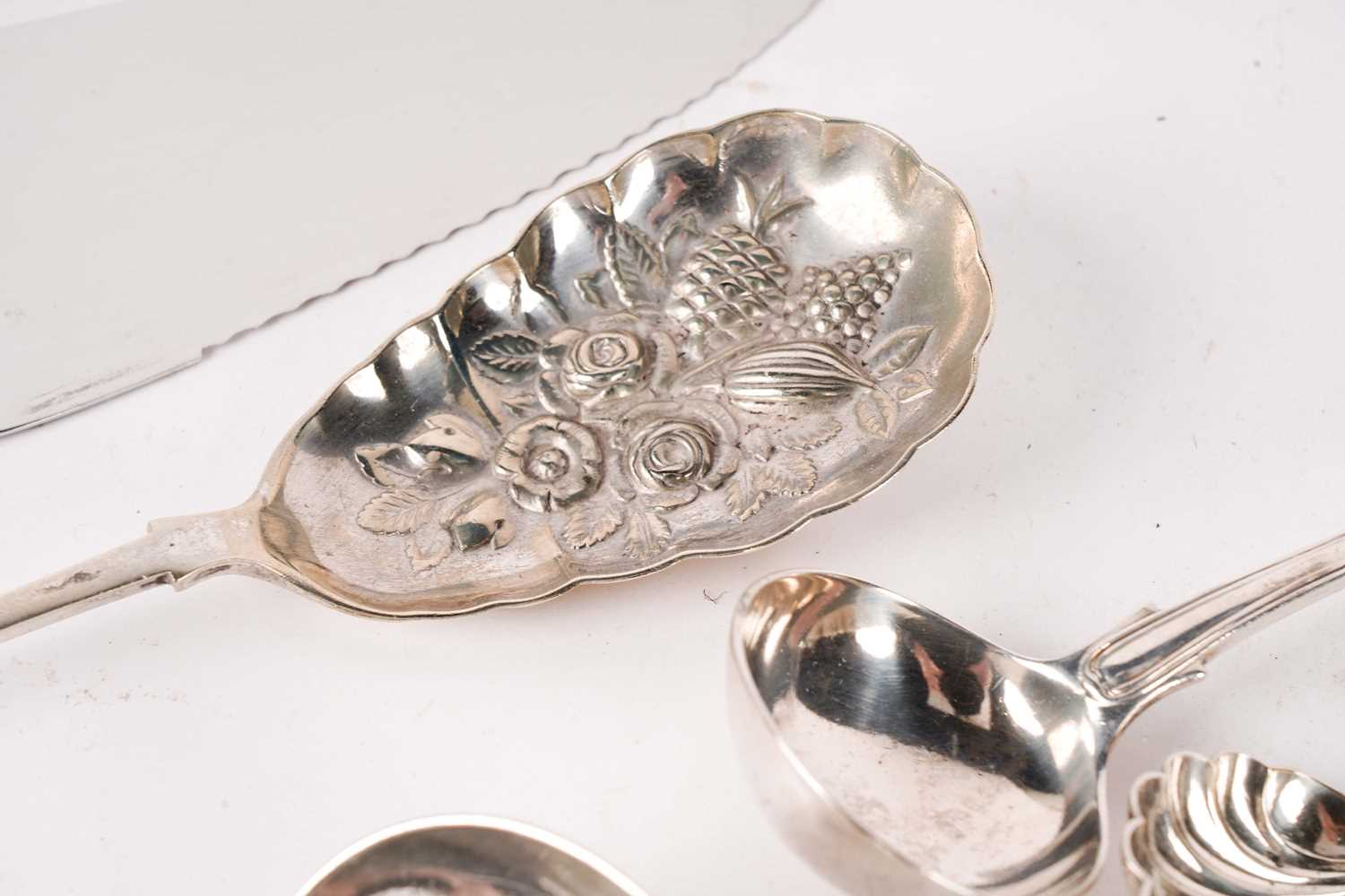 A selection of silver and silver plated spoons and tableware - Image 8 of 8