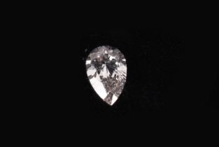 A loose pear-cut diamond