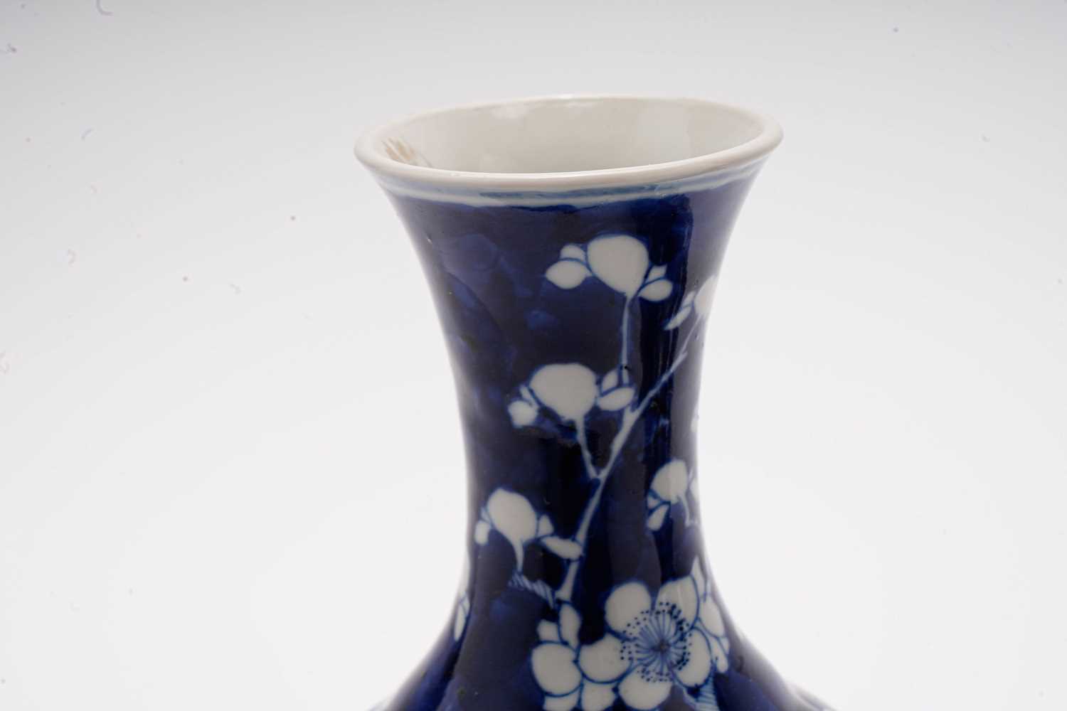 Pair of Chinese prunus blossom vases and stands - Image 8 of 11