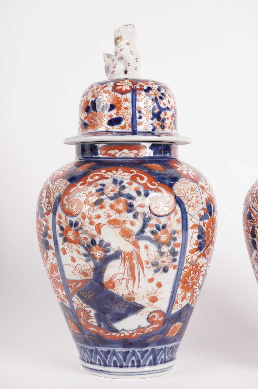 Pair of Japanese Imari vases and covers - Image 3 of 10