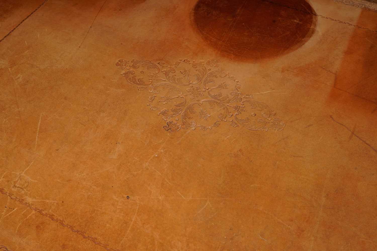 A large French light oak writing desk - Image 7 of 11