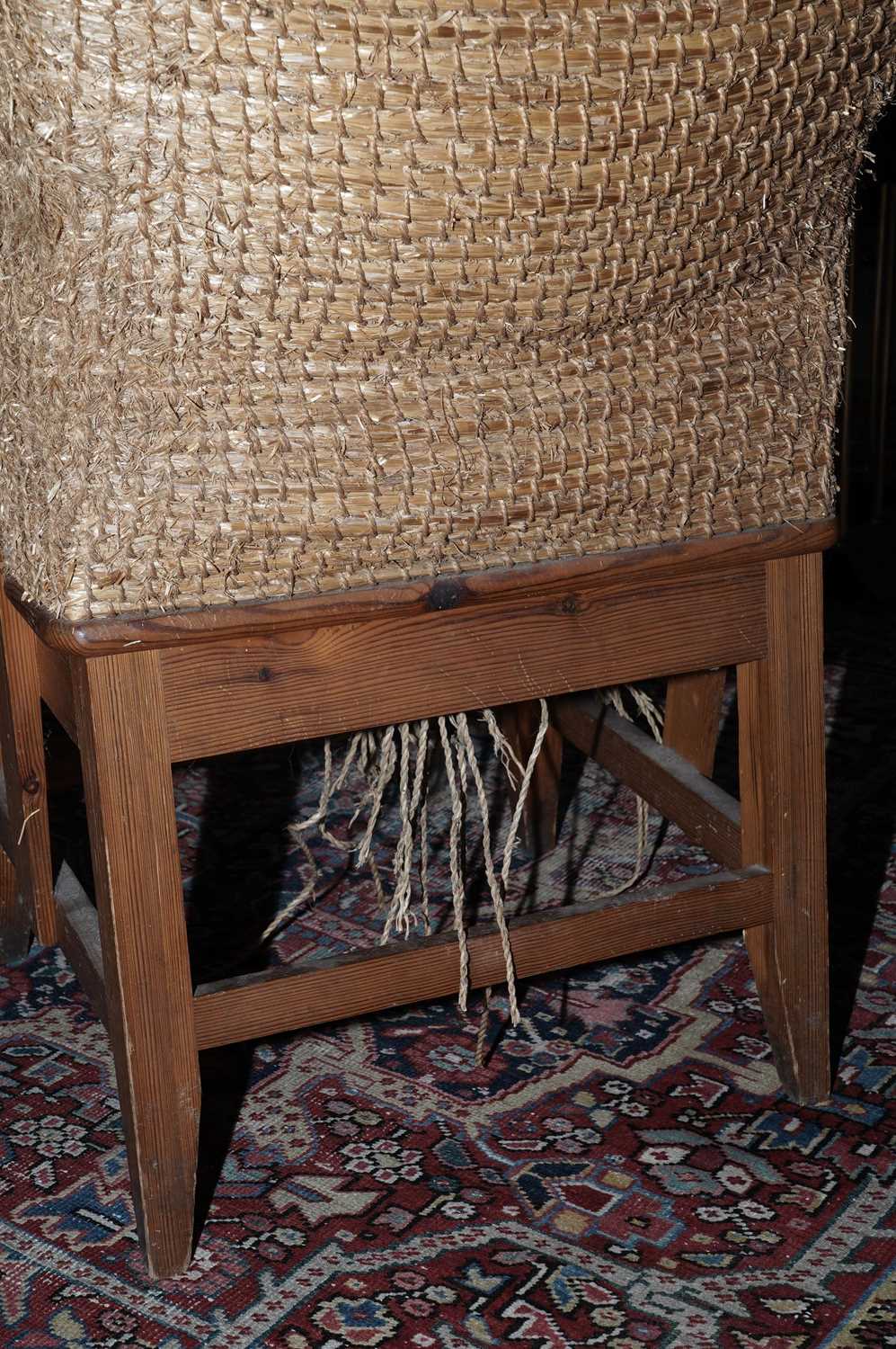Robert Harcus Towers: A late 20th Century pine Orkney chair - Image 15 of 22