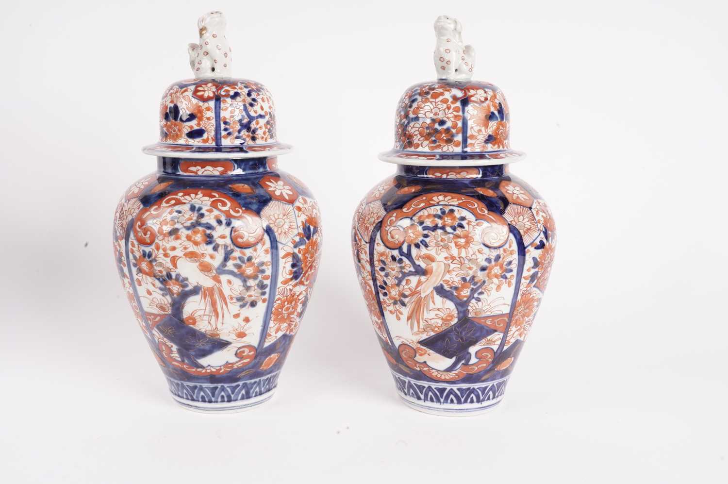 Pair of Japanese Imari vases and covers - Image 2 of 10