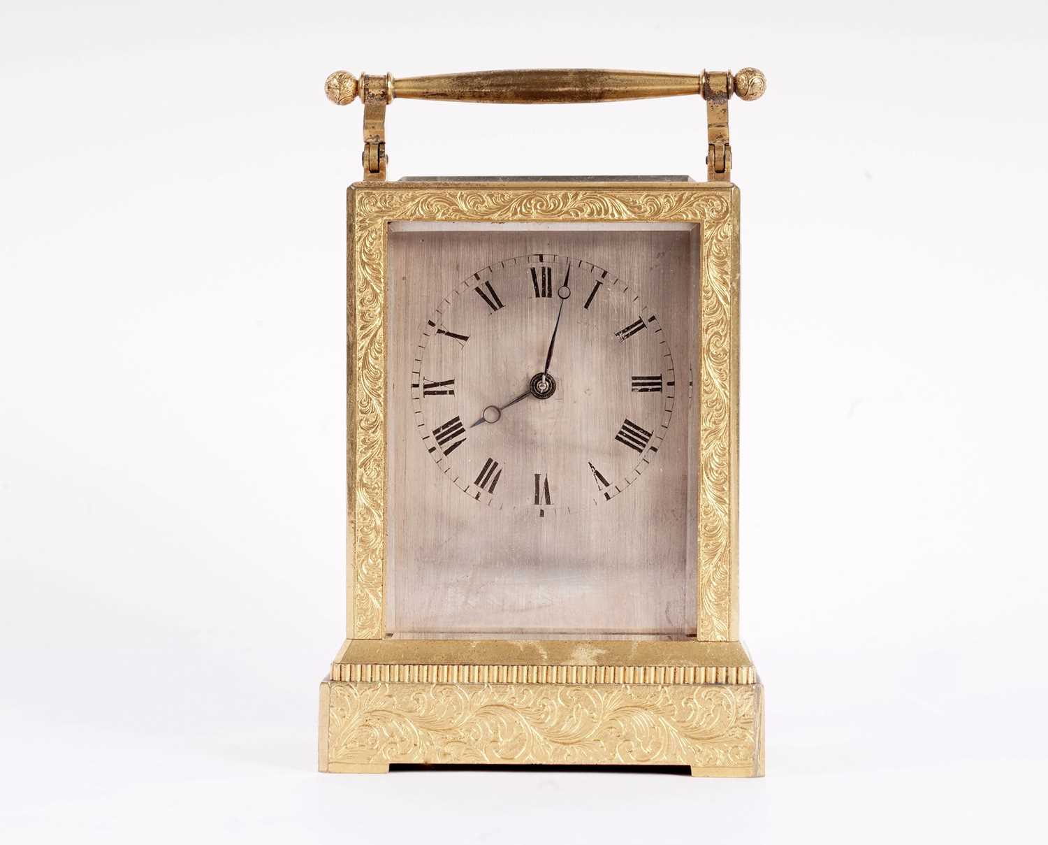 Vieyres of London: A late 19th Century engraved and gilt brass carriage clock - Image 7 of 13