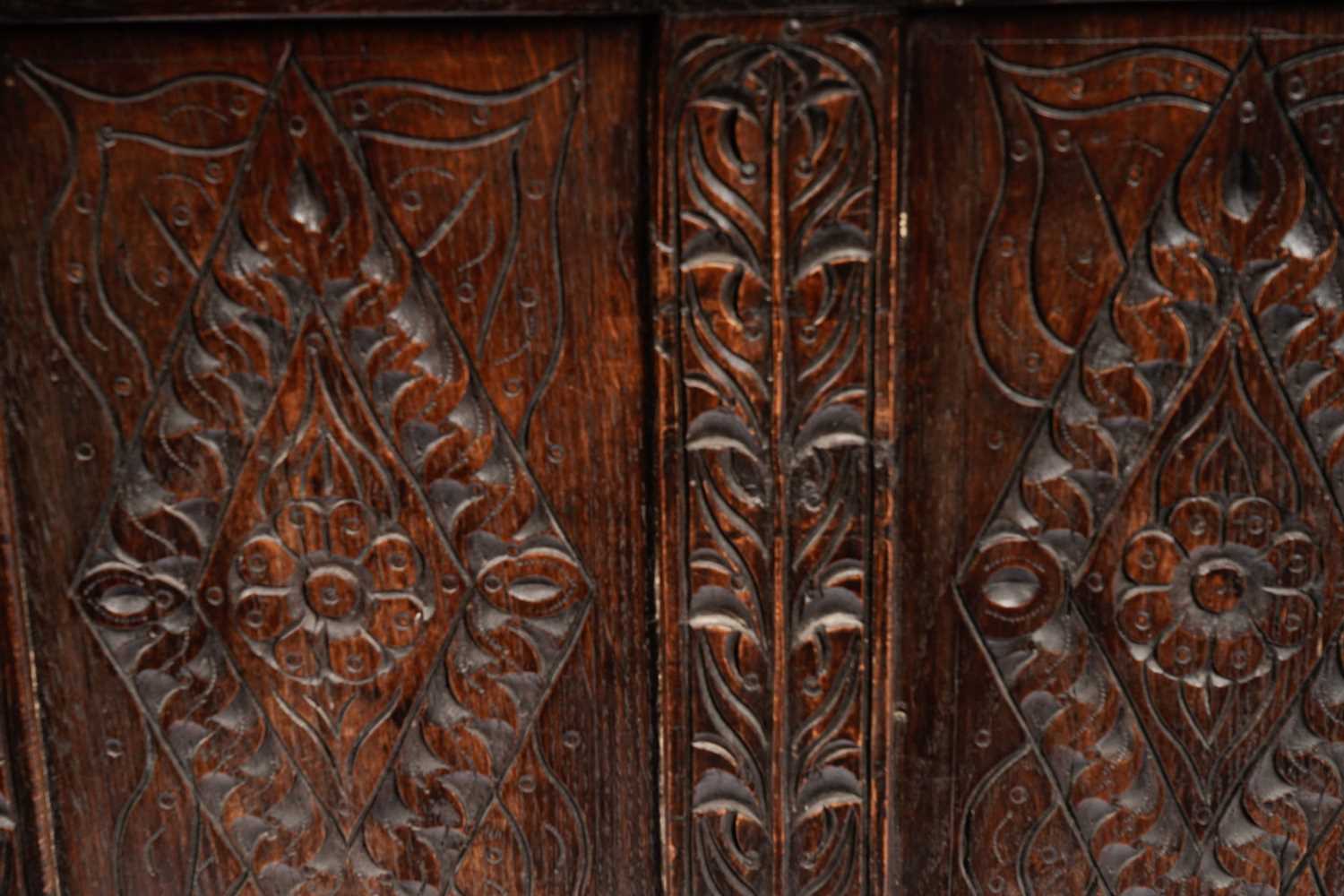 A late 17th Century oak coffer - Image 2 of 12