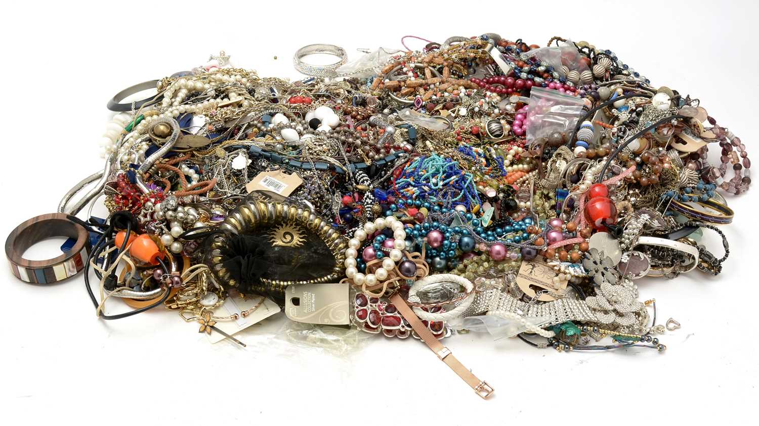 Collection of costume jewellery