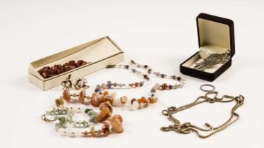 A selection of jewellery