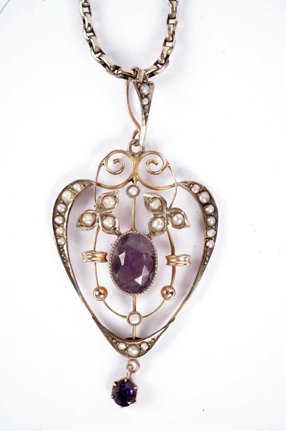 An Edwardian amethyst and seed pearl drop pendant - Image 2 of 4