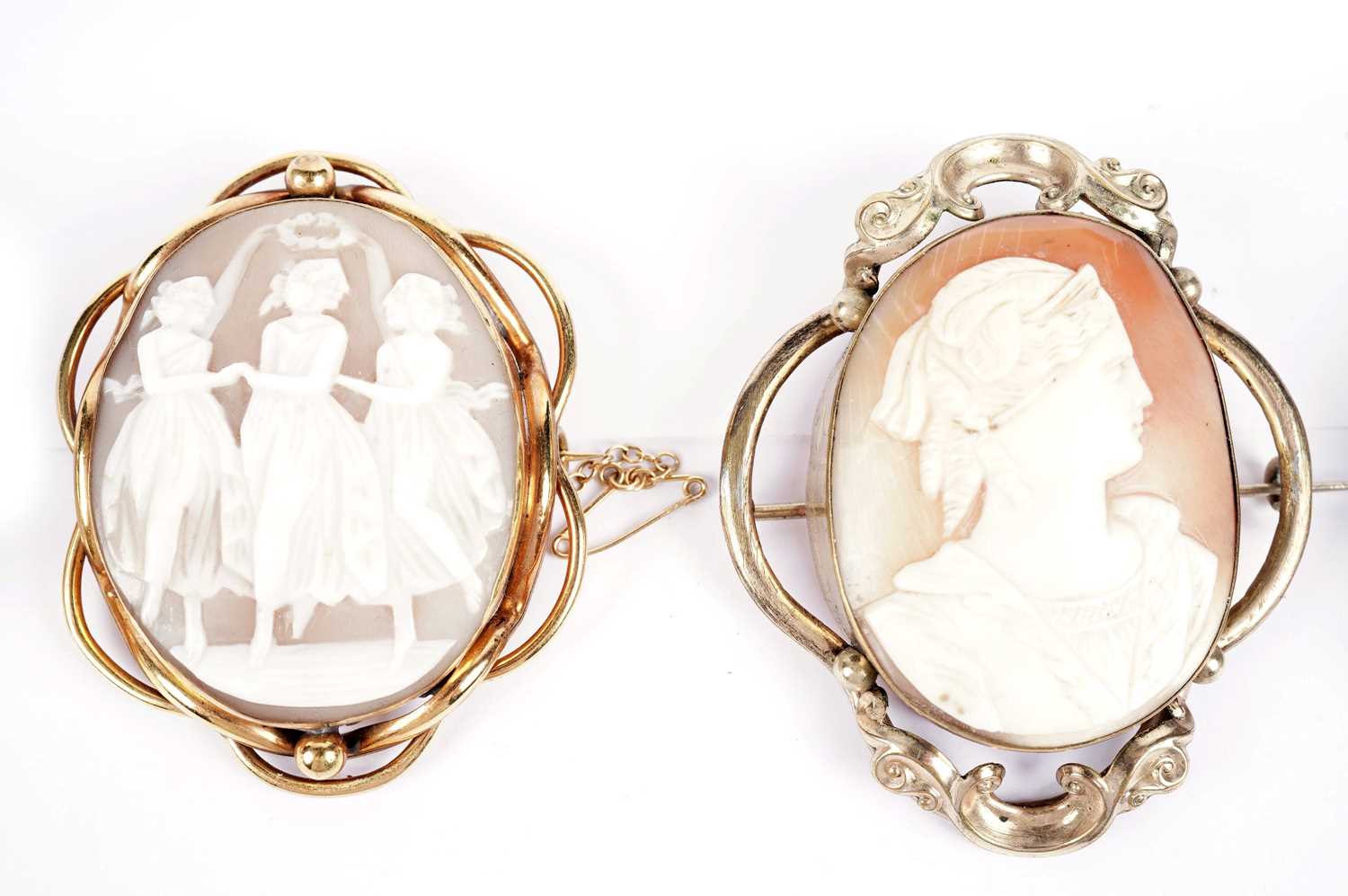 Victorian and later brooches and a locket, including a carved cameo depicting the Three Graces - Image 2 of 5